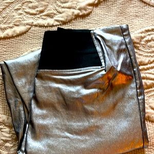 Vera Wang Metallic Silver leggings